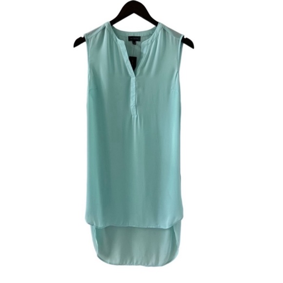 The Limited Light Blue Sleeveless Split Neck Long Top Size Small - Picture 7 of 7